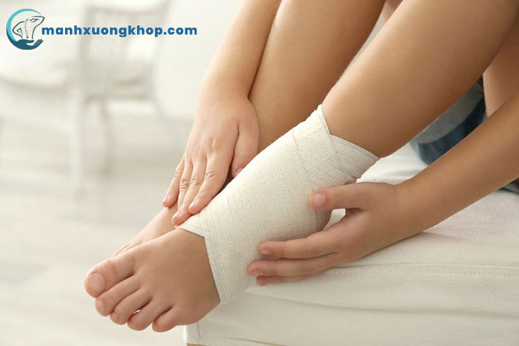 Nguyên nhân gây khô khớp cổ chân 1