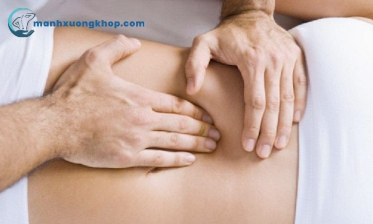 Massage thoát vị đĩa đệm có tác dụng gì?Thoát vị đĩa đệm gây ra các cơn đau nhức kéo dài dai dẳng, ảnh hư 8